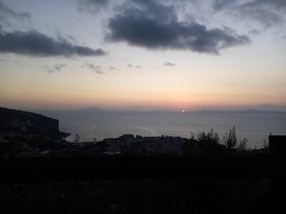 Casa Sorrentina Holiday Vico Equense Εξωτερικό φωτογραφία